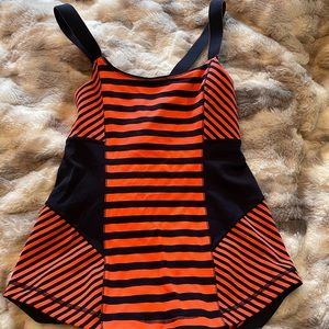 Lululemon Athletica tank size small 4-6